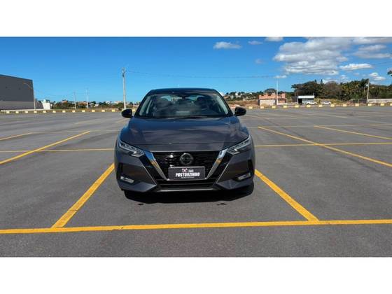 NISSAN SENTRA 2.0 16V GASOLINA ADVANCE XTRONIC NISSAN SENTRA 2.0 16V GASOLINA ADVANCE XTRONIC